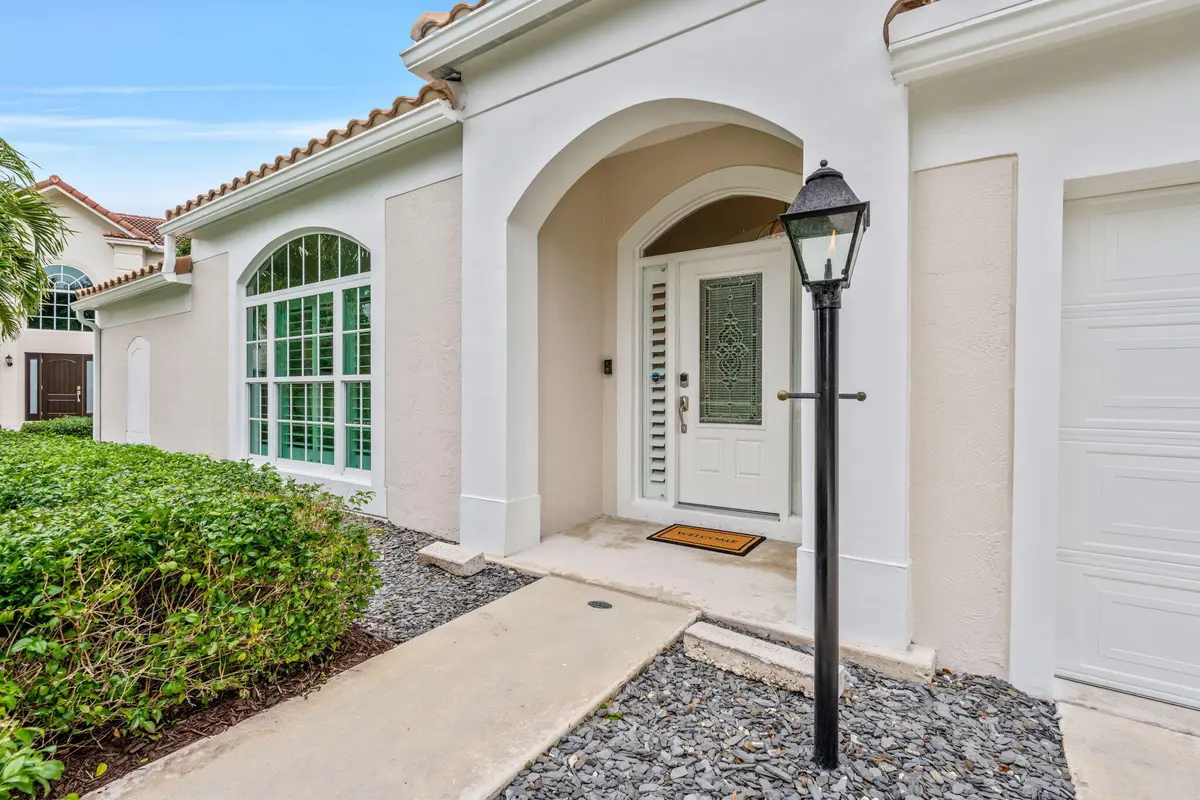 7-web-or-mls-A7403889 at 10223 Hunt Club Lane, Palm Beach Gardens