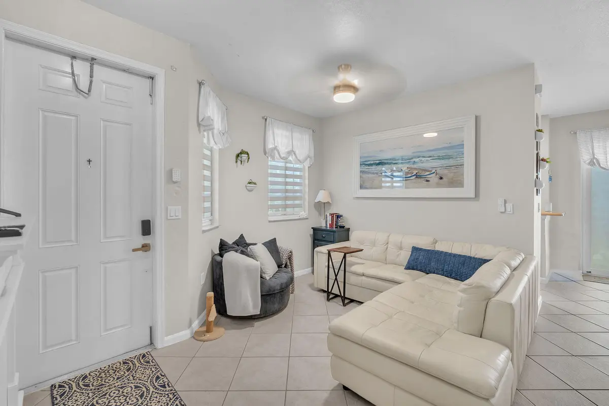 21-web-or-mls-DSC08907 at 21431 NW 13TH Court #116, Miami Gardens