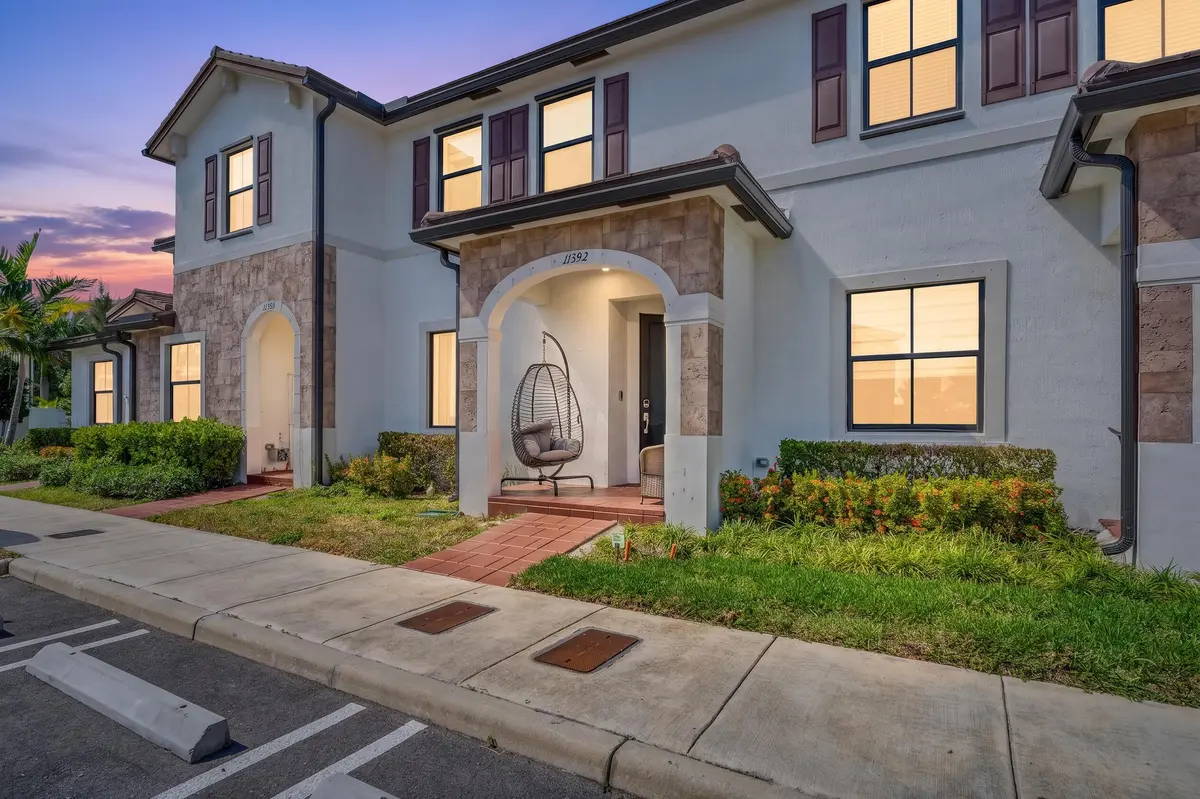 IMG_5444 at 11392 W 34th Way, Hialeah