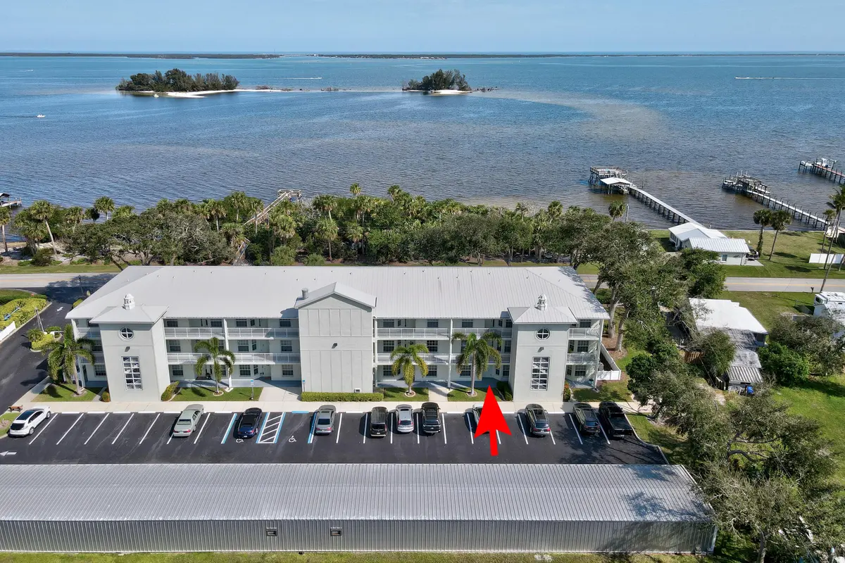 13530 Westport Drive 102, Sebastian, FL – photo 2