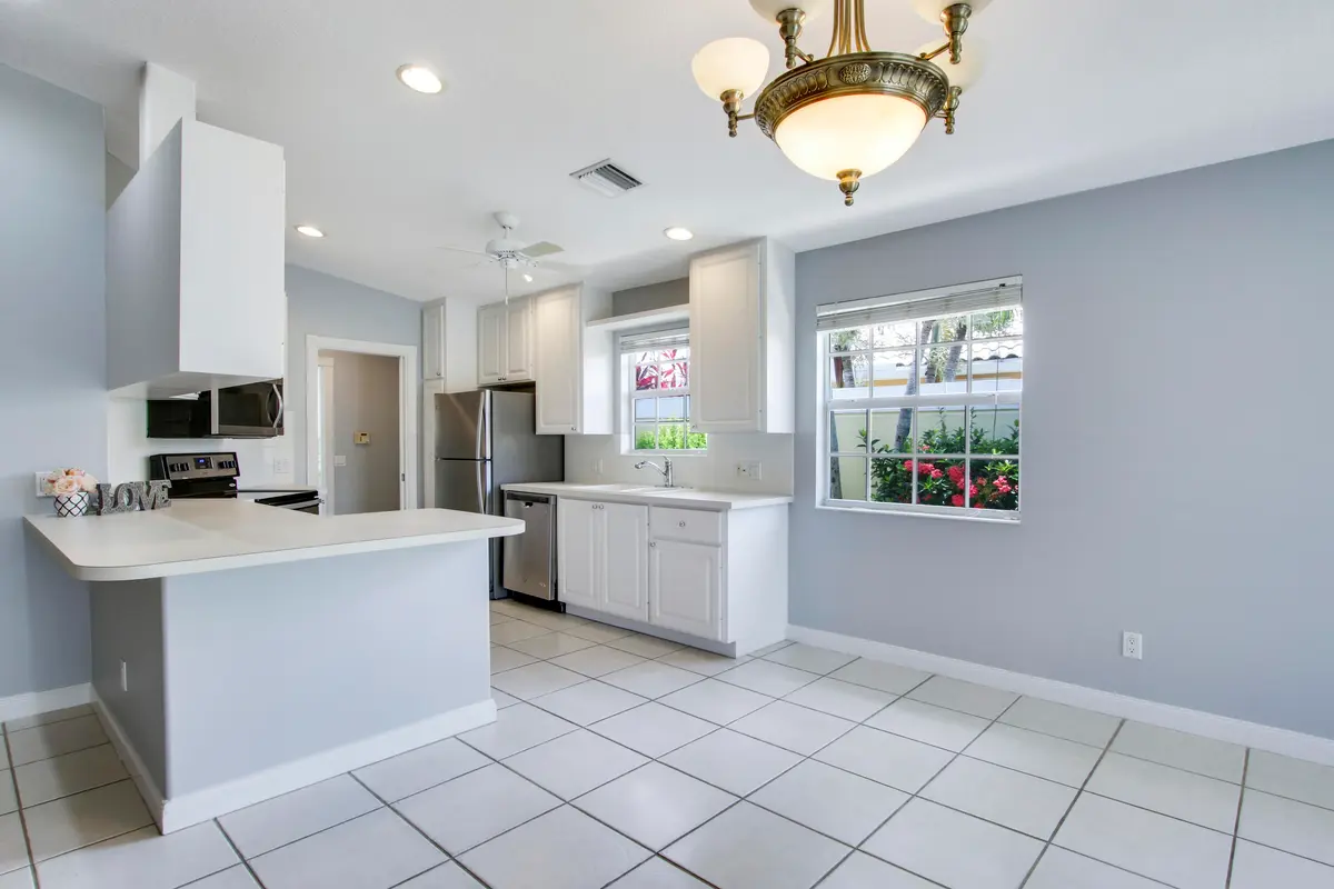 House1-21 at 10870 SW Dardanelle Drive,