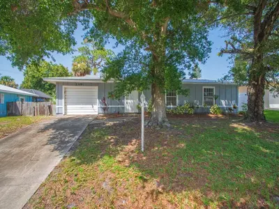 2309 NE 13th Court, Jensen Beach – sold
