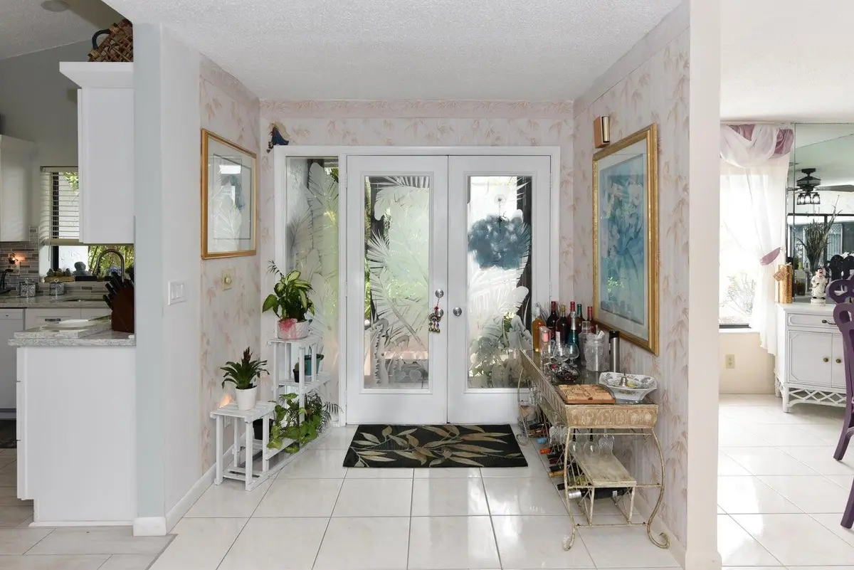bb8 at 5518 Ainsley Court, Boynton Beach