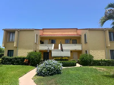 5373 SE MILES GRANT Road 102, Stuart – Condominium for sale