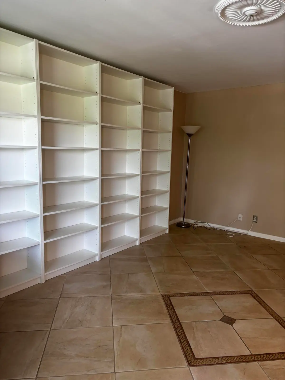 LIVING ROOM at 13 CHATHAM A, West Palm Beach