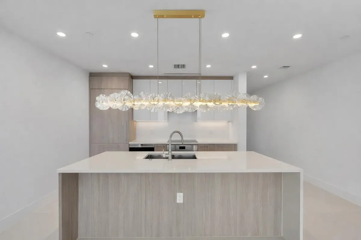 Photo 6 at 153 N Seabreeze Boulevard 1803, Fort Lauderdale