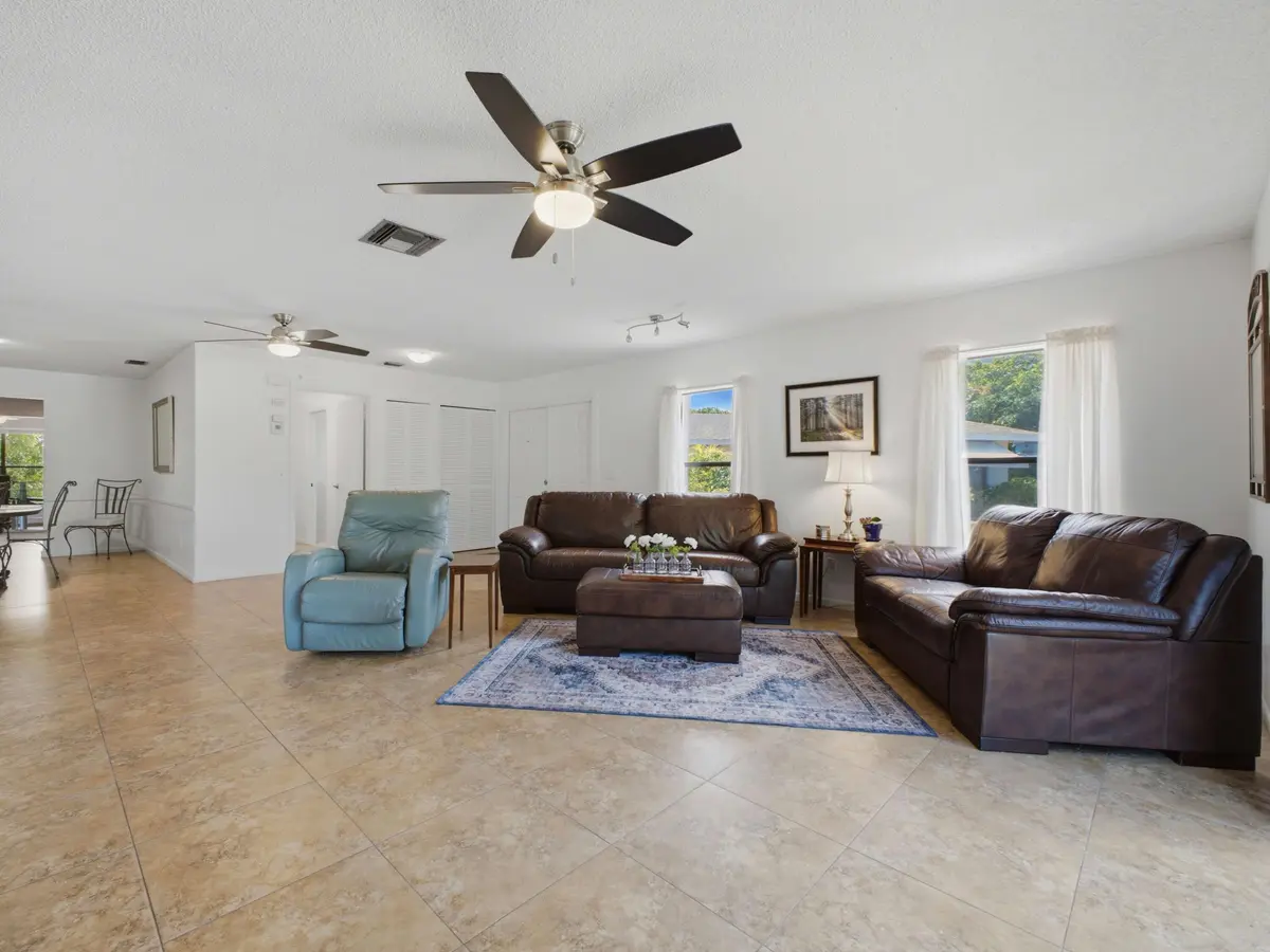 Living at 7539 Ace Road, Greenacres