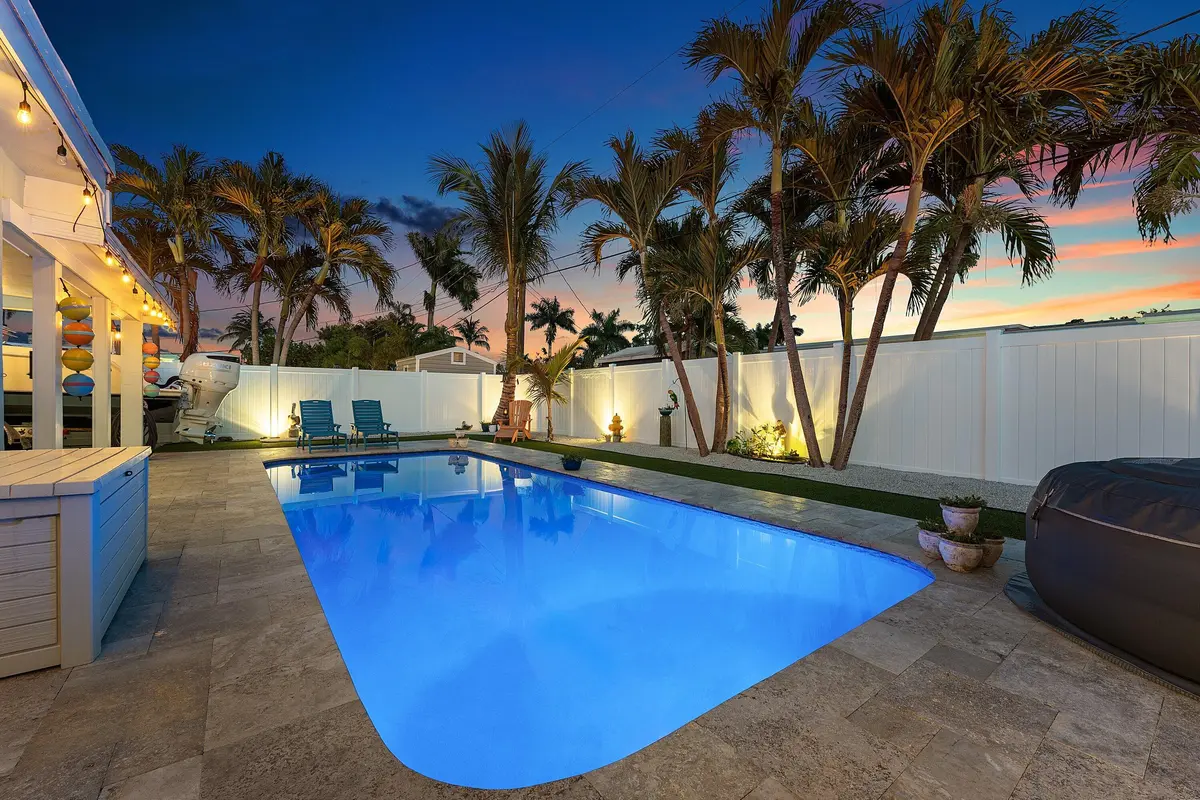 Tropical Retreat at 904 SE 15th Court, Deerfield Beach