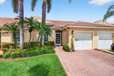 2096 STONINGTON Terrace, West Palm Beach – sold