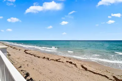 3546 S OCEAN Boulevard 527, South Palm Beach – sold