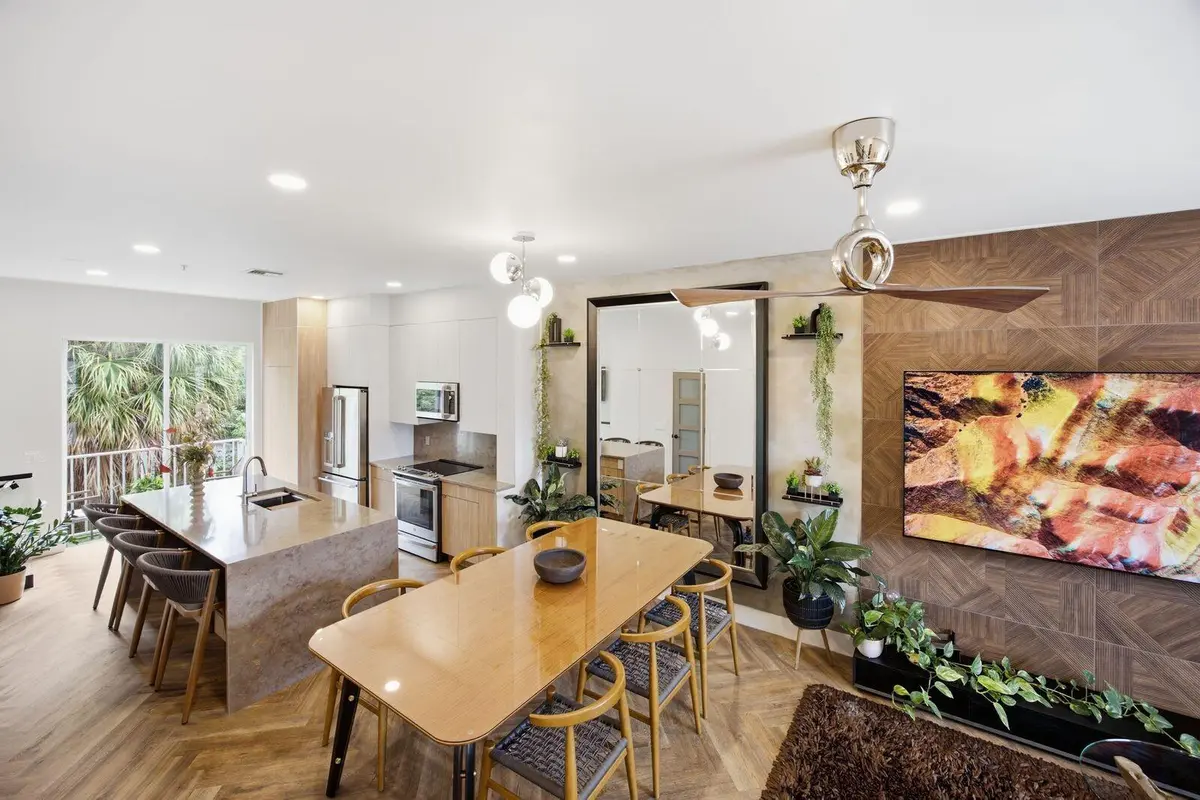 Main Floor at 2465 NE 14TH ST Causeway, Pompano Beach