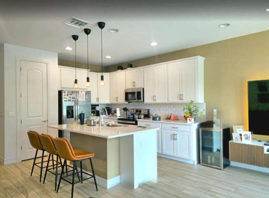 Kitchen at 10084 BRICKHILL Drive, Boca Raton