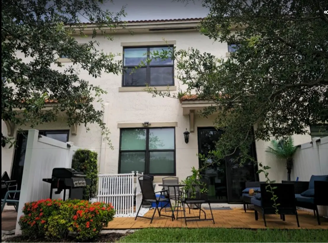 Patio at 10084 BRICKHILL Drive, Boca Raton