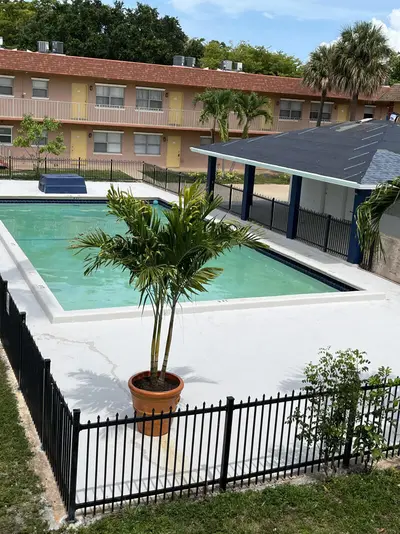 101 NE 41st Street E87, Oakland Park – sold