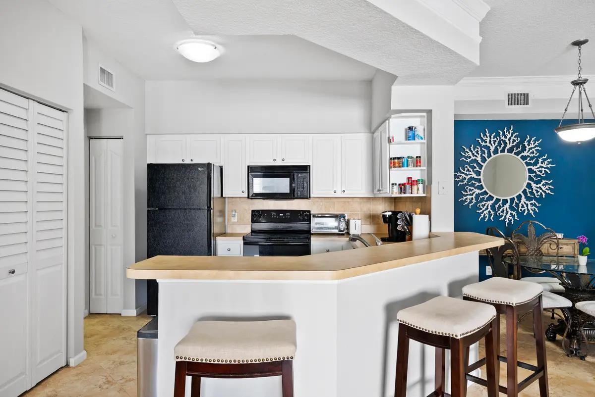 20250531153755622102000000-o at 3303 Myrtlewood Circle, Palm Beach Gardens