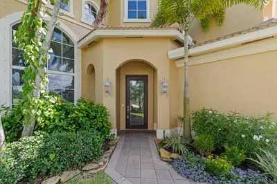 2643 Arbor Lane, Royal Palm Beach – Single Family Residence for sale