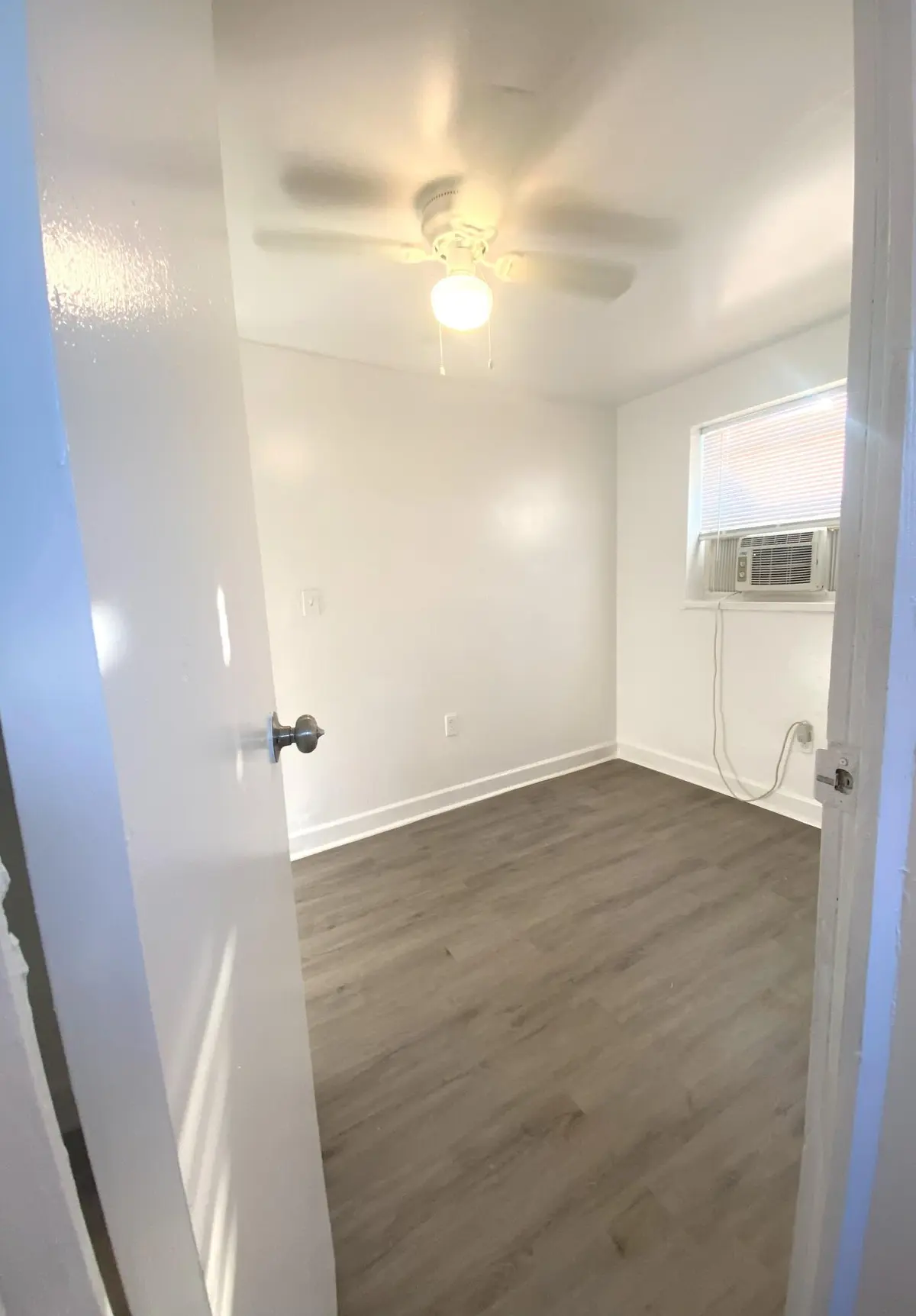 IMG_3567 bedroom v1 at 429 N 14th Street B, Fort Pierce