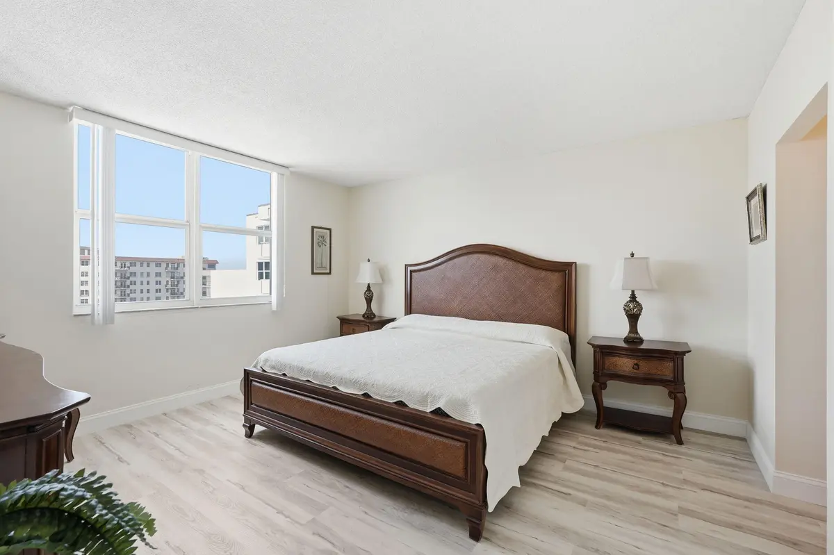 Bedroom at 3450 S Ocean Boulevard 714, Palm Beach