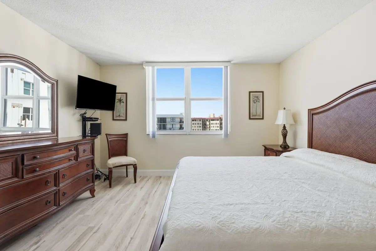 Bedroom at 3450 S Ocean Boulevard 714, Palm Beach