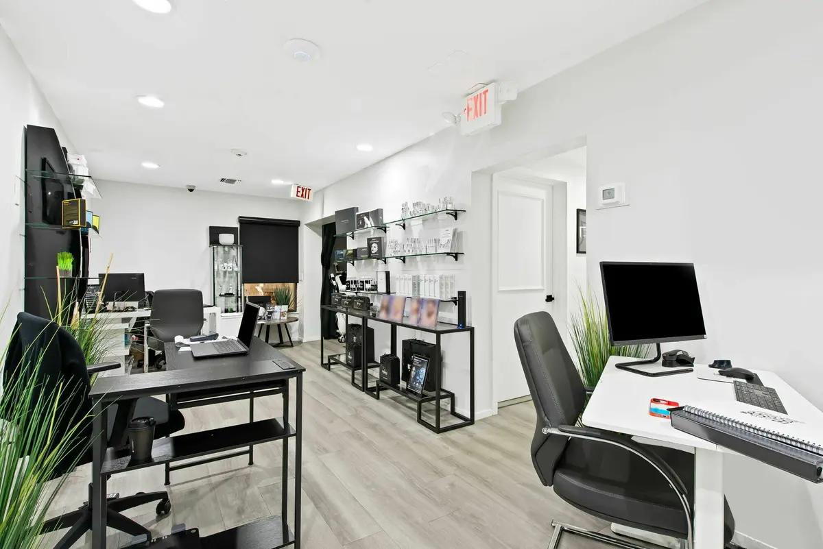 7-web-or-mls-_BWP5582 at 875 Meadows Road 314/315, Boca Raton