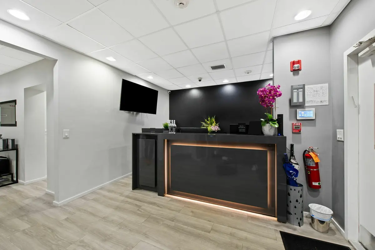 19-web-or-mls-_BWP5627 at 875 Meadows Road 314/315, Boca Raton