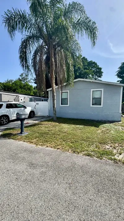 23039 Watergate Circle, Boca Raton – sold
