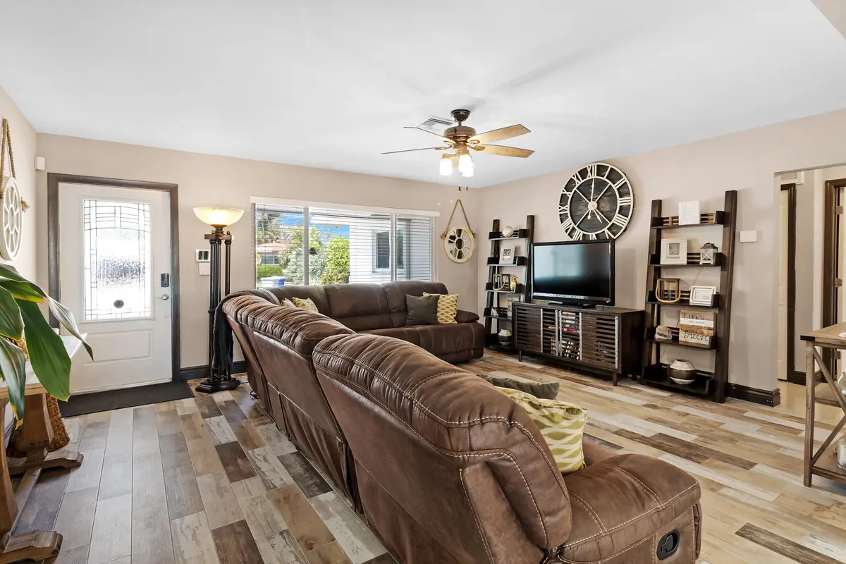 accutour_02 981-se-10th-ct -007 at 981 SE 10TH Court, Pompano Beach