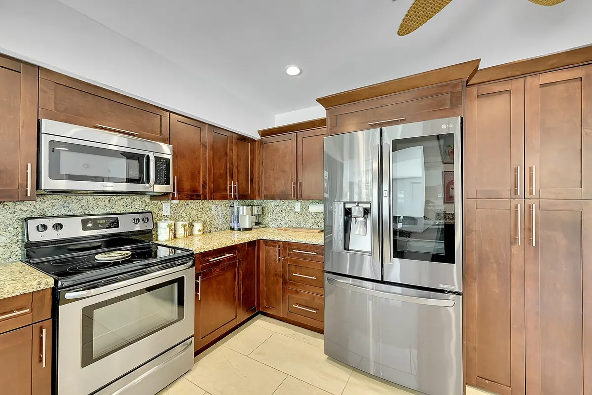 0d at 1080 SE 9TH Avenue, Pompano Beach