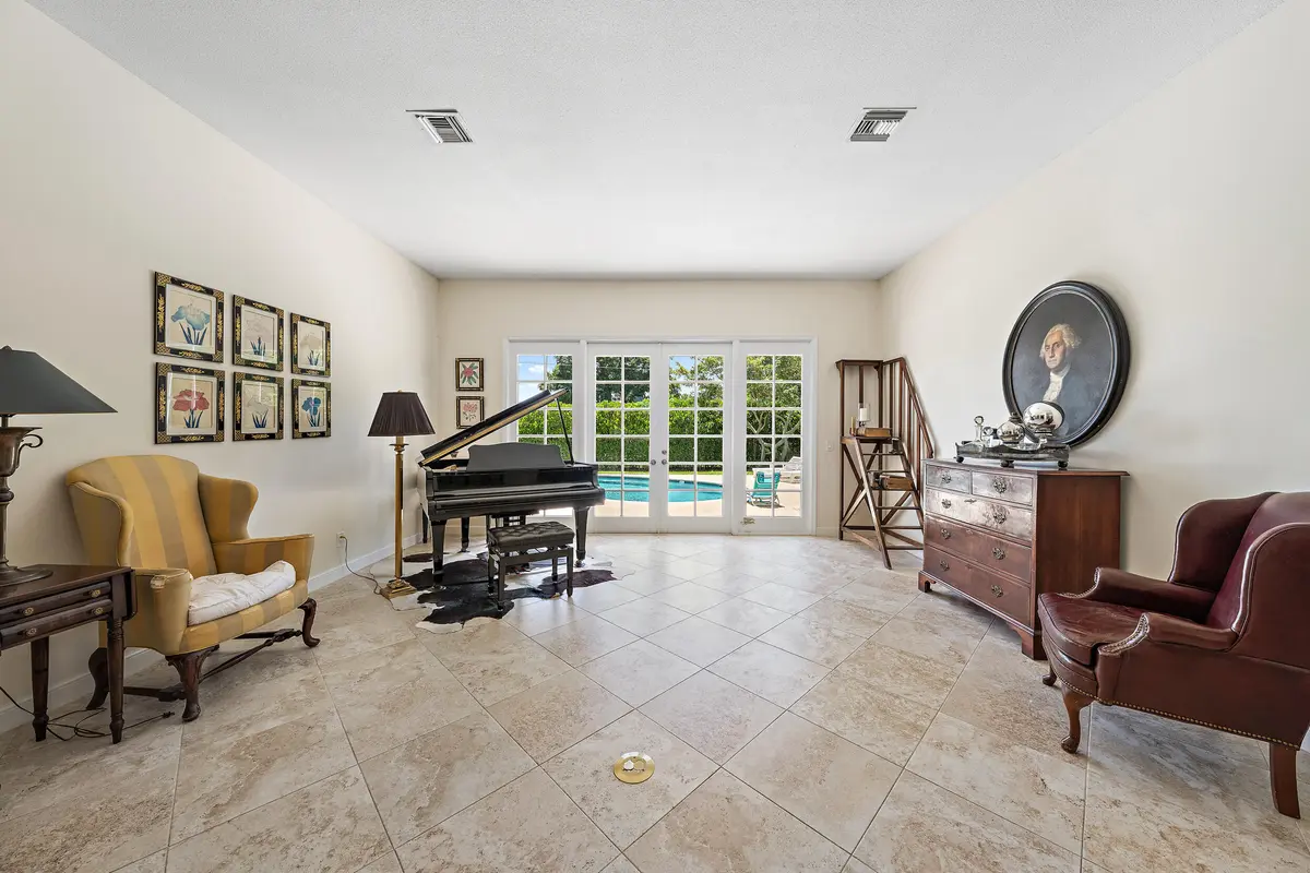 3 Loggerhead Ln at 3 SE Loggerhead Lane, Tequesta