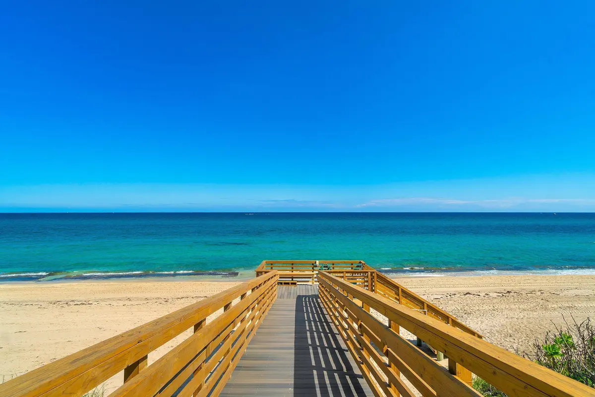 Beach & Ocean at 3360 S OCEAN Boulevard 5 A I, Palm Beach
