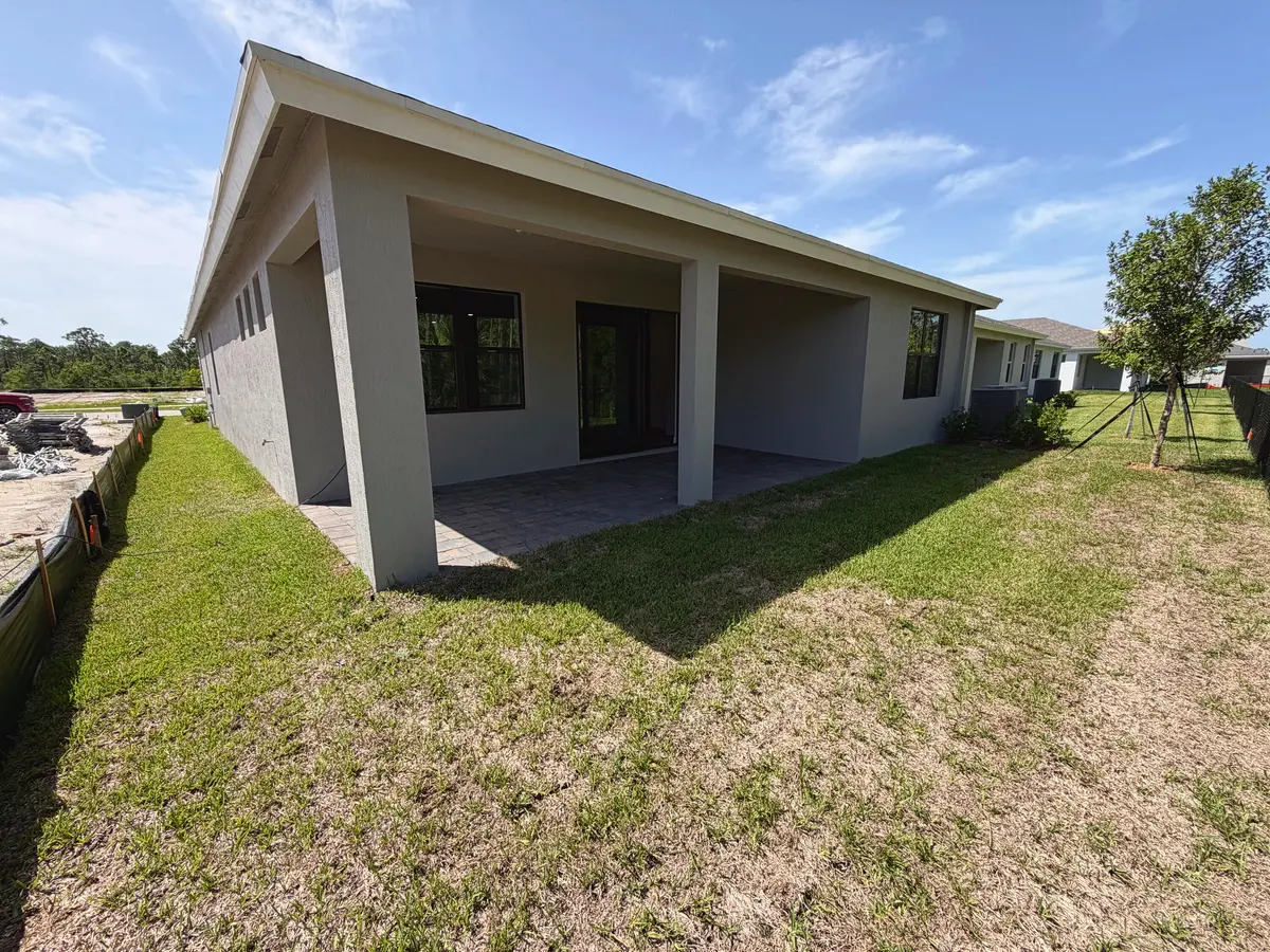 Lot 6 covered patio at 6550 SE Park Trace Drive, Stuart