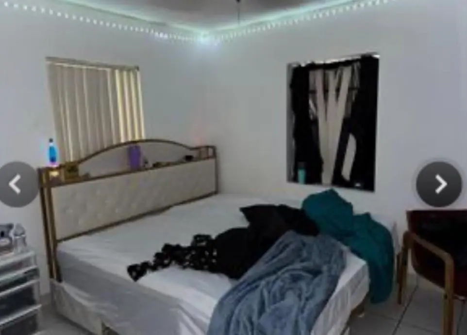 Photo 3 at 5635 GRANT Street, Hollywood