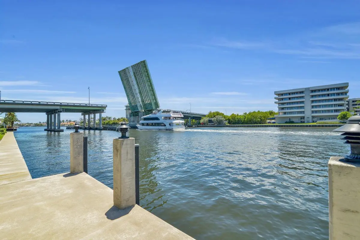 1704 3 at 1704 DEL HAVEN Drive 38-B, Delray Beach