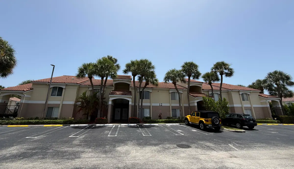 FRONT VIEW at 815 W Boynton Beach Boulevard 12-203, Boynton Beach