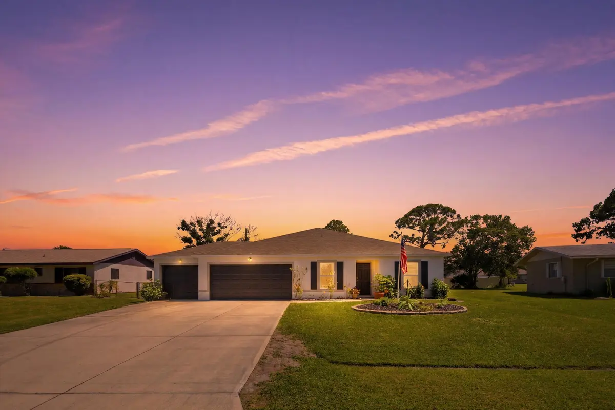 1__dsc4760_twilight_8305e2ff at 150 SW Lancaster Avenue, Port St. Lucie