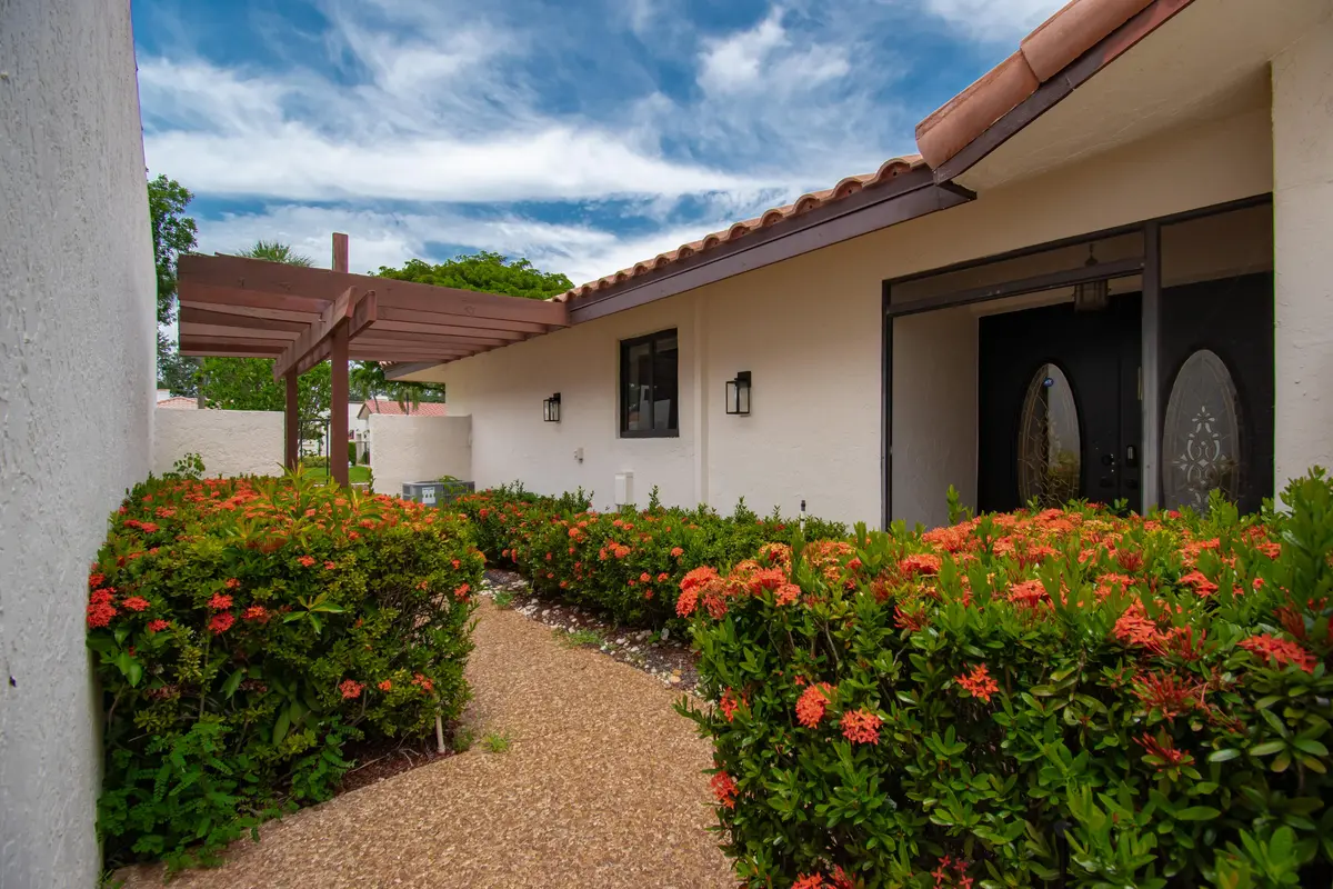 70028B0B-AD35-443D-A07C-B2AB26BE7FF6 at 21440 Campo Allegro Drive, Boca Raton