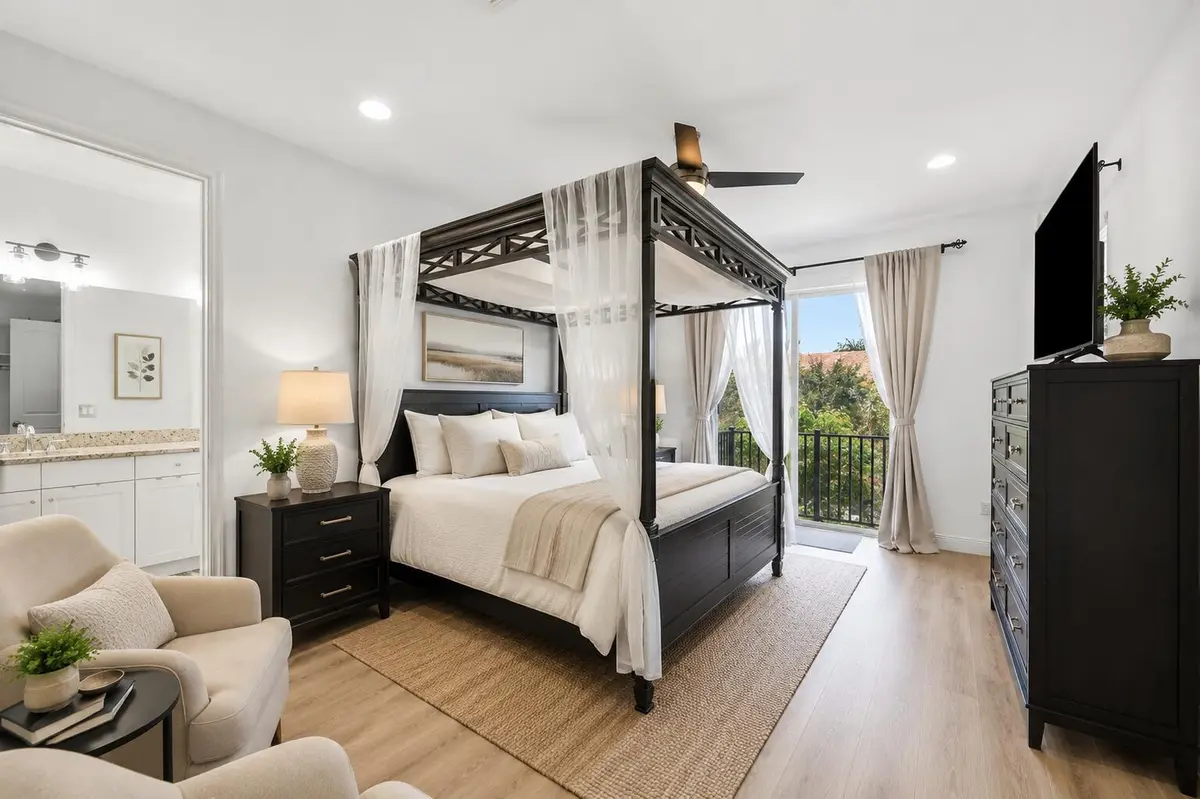 Bedroom 1 at 6993 Pines Circle, Coconut Creek