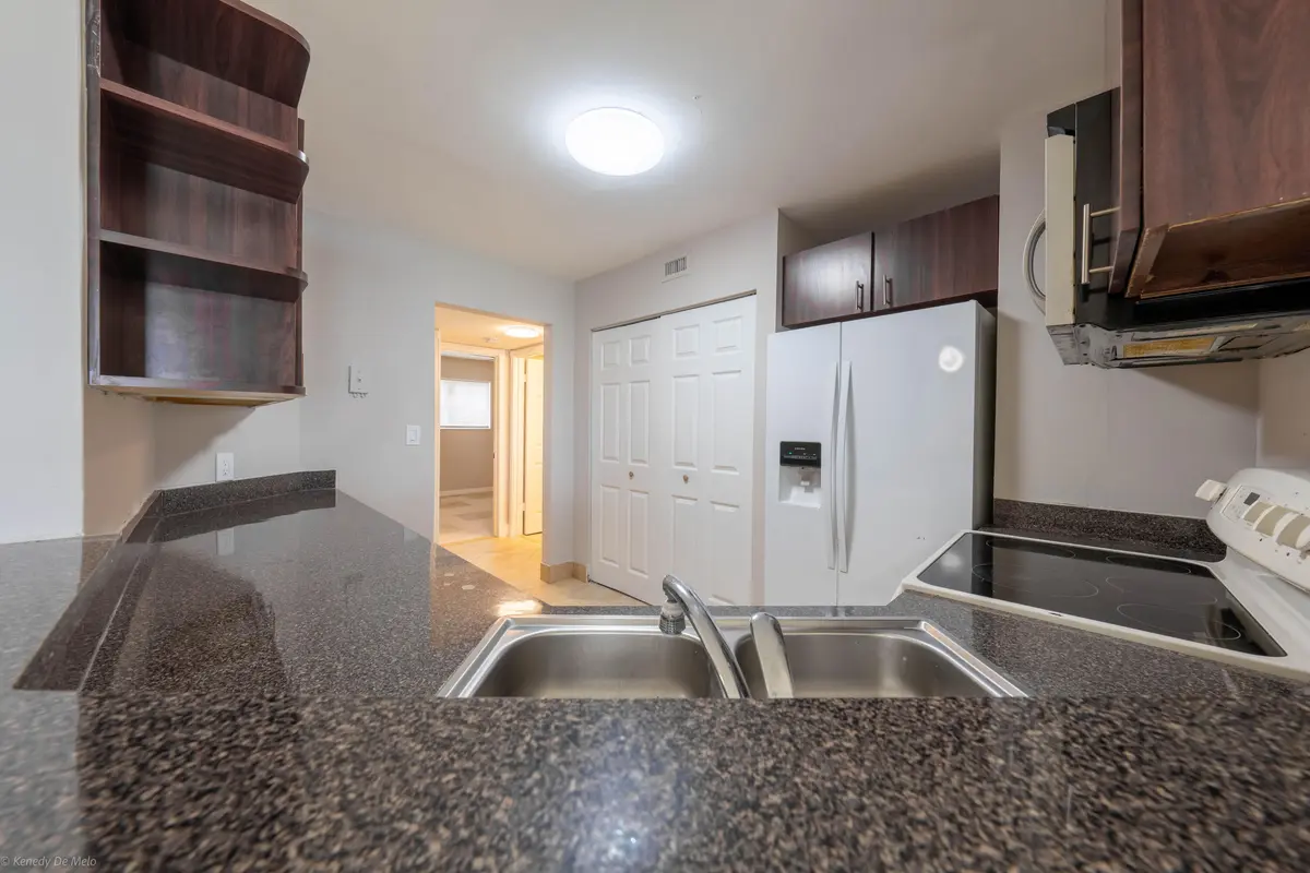 3469#101-6 at 3469 NW 44th Street 101, Oakland Park
