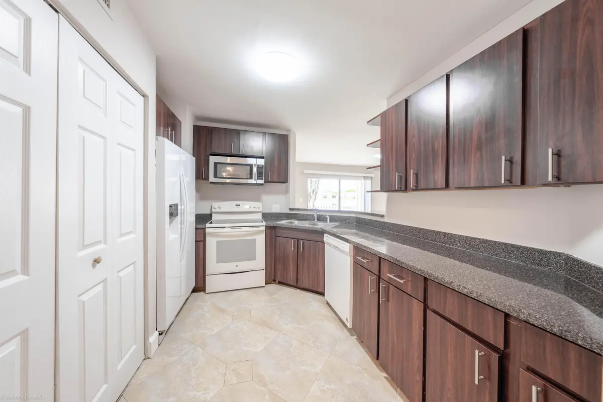 3469#101-7 at 3469 NW 44th Street 101, Oakland Park