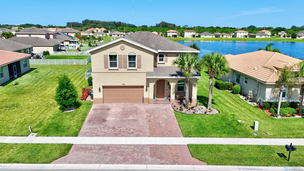 front at 840 Gairloch Lane, Fort Pierce