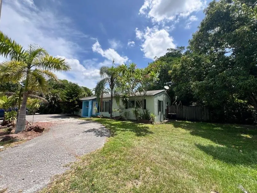 IMG_0507 at 1732 NE 15TH Avenue, Fort Lauderdale