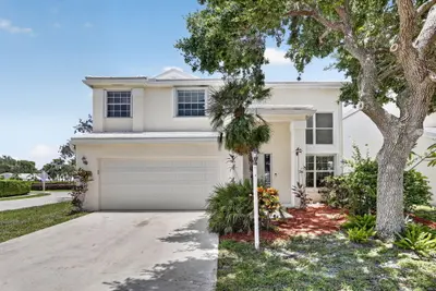 9444 NW 8th Circle, Plantation – sold