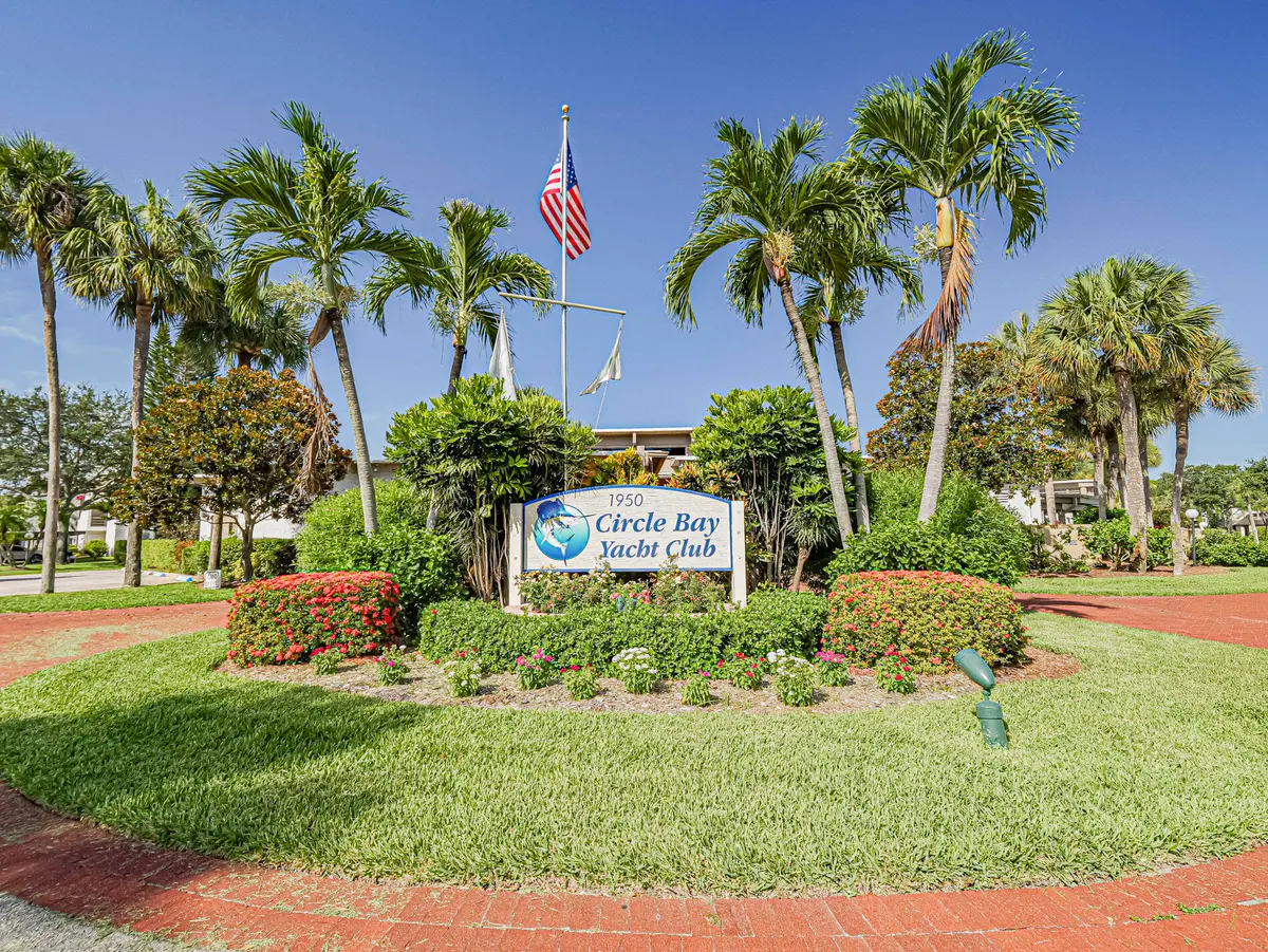 Circle Bay at 1950 SW Palm City Road Apt 8-203, Stuart
