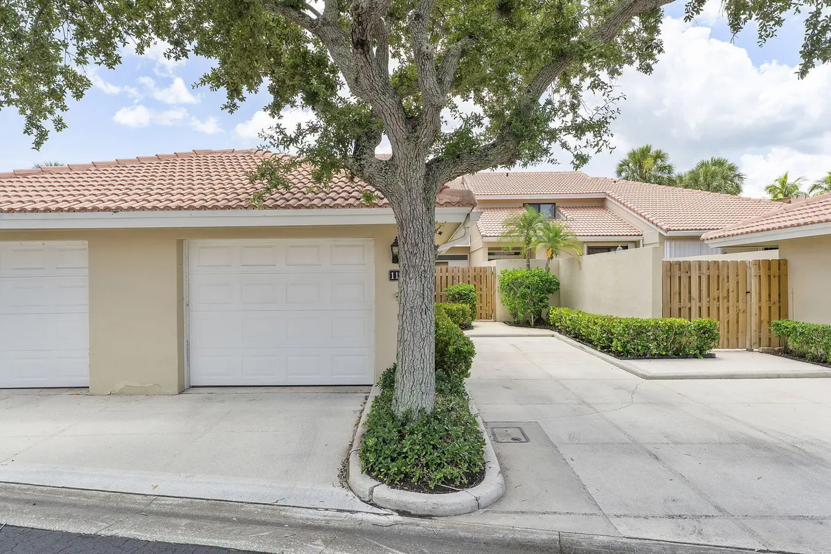 34-web-or-mls-DSC05243 at 119 OLD MEADOW Way, Palm Beach Gardens