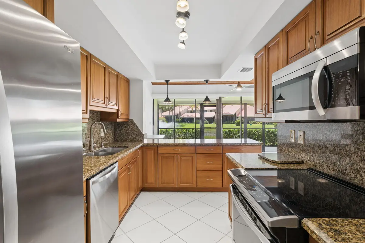 39-web-or-mls-DSC05113 at 119 OLD MEADOW Way, Palm Beach Gardens