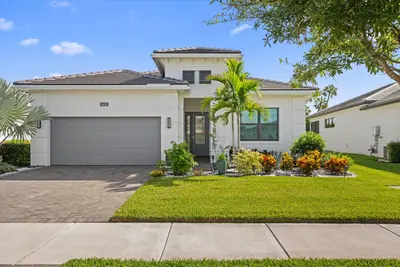 5432 Saint Armands Way, Westlake – sold