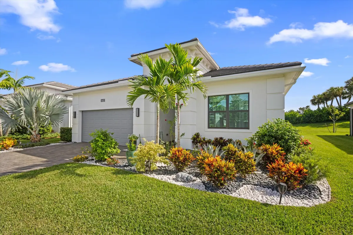 02-DSC_6950 at 5432 Saint Armands Way, Westlake