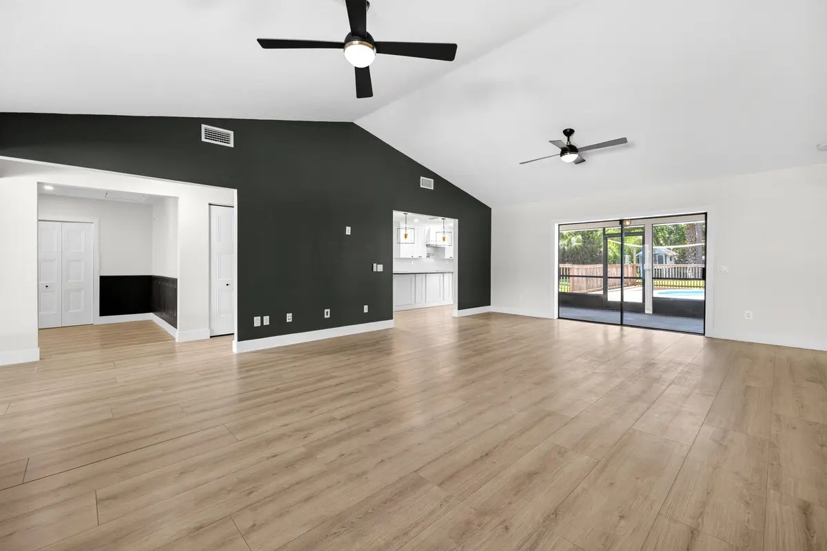 10548 154th R-7537 at 10548 154TH Road, Jupiter Farms