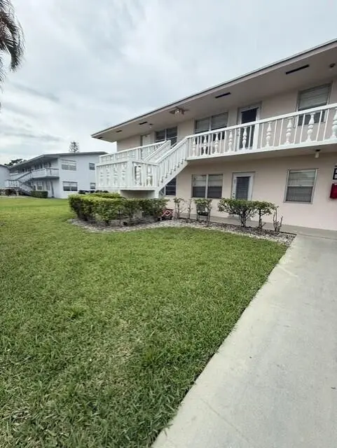 century7 at 36 Norwich B, West Palm Beach