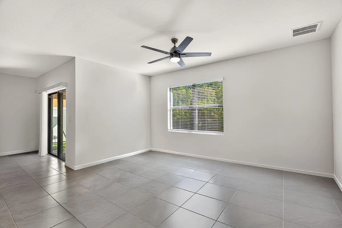 5307 Entertainment Way, Fort Pierce, FL – photo 2
